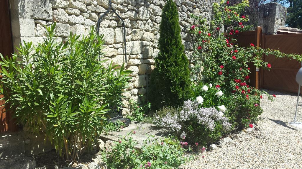 Le Clos Du Presbytere Puisseguin الغرفة الصورة
